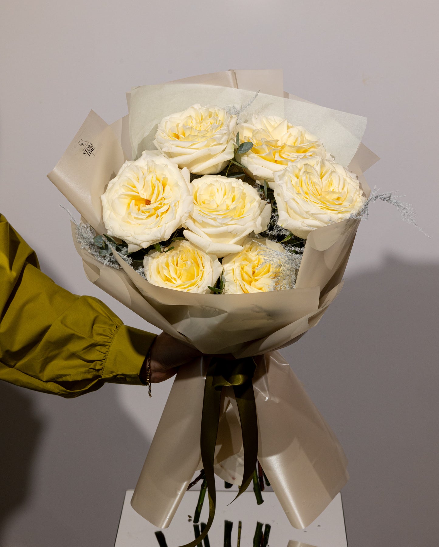 Buchet „Nebun de alb”