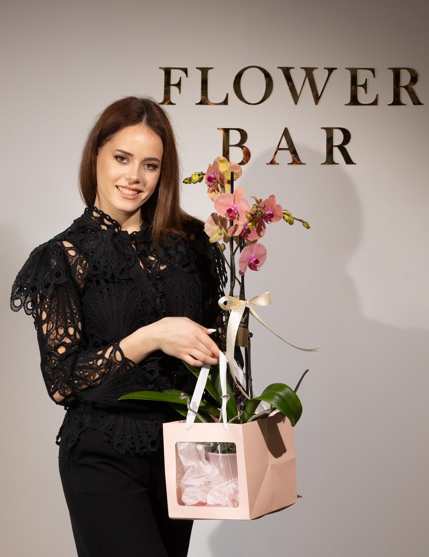 Punga Cadou Plantă – „Ambalaj cu Stil”