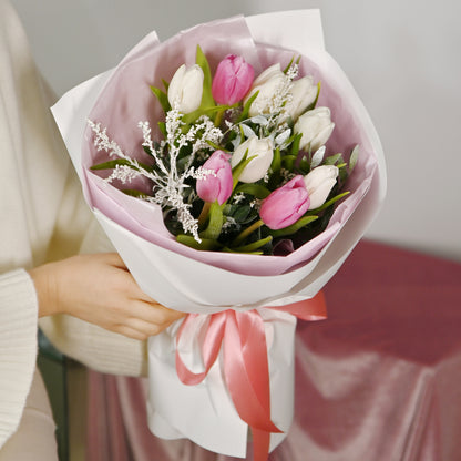 Buchet „Șoapte de Primăvară”