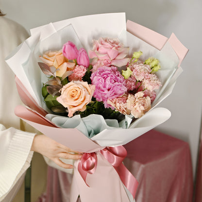 Buchet „Lumină Blândă”