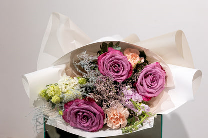 Buchet „Poveste în Mov”